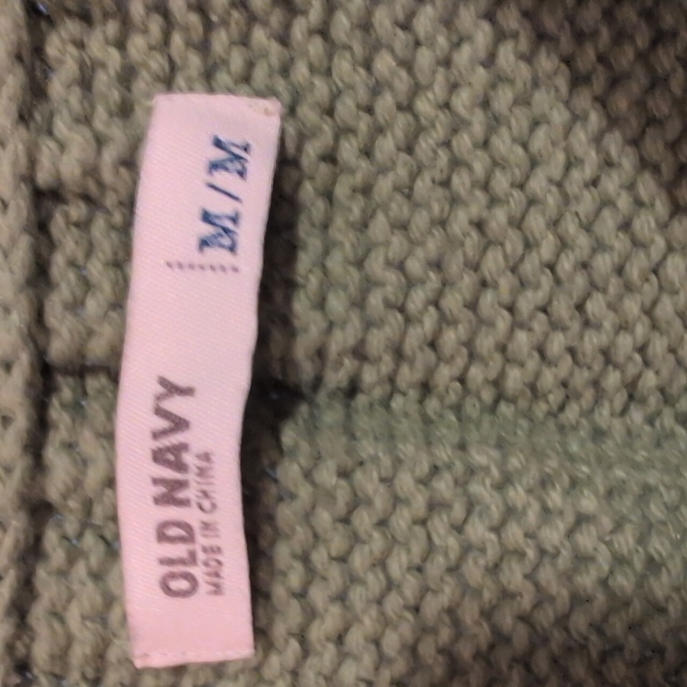 Old Navy Solid Green Thick Cable Knit Sweater Car… - image 4